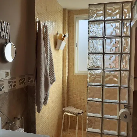 Apartamento Luminoso Y Acogedor * 발렌시아